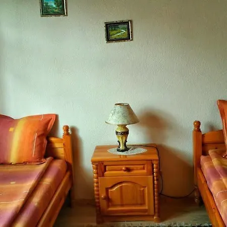 게스트하우스 Mechta 2*